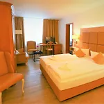 Hotel Parkhotel Forsthaus 4*
