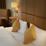 Parkhotel Forsthaus 4*