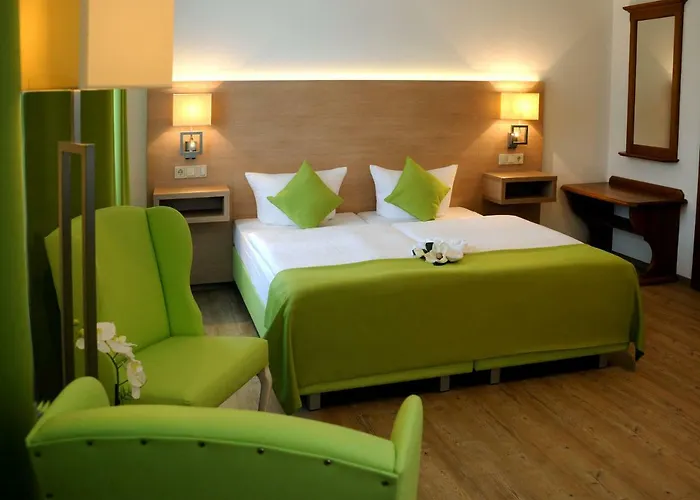 Parkhotel Forsthaus מלון 4*